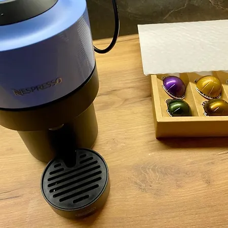 Centre Airport Boutique Designer Bath, 3-4 Days Offer, Kitchen, Balkony, Aircon 바르샤바