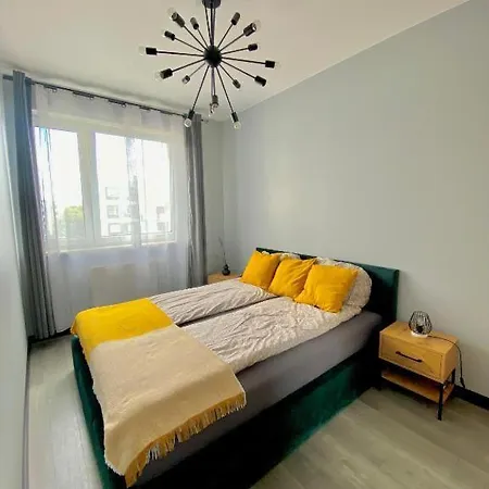 Centre Airport Boutique Designer Bath, 3-4 Days Offer, Kitchen, Balkony, Aircon * Varšava