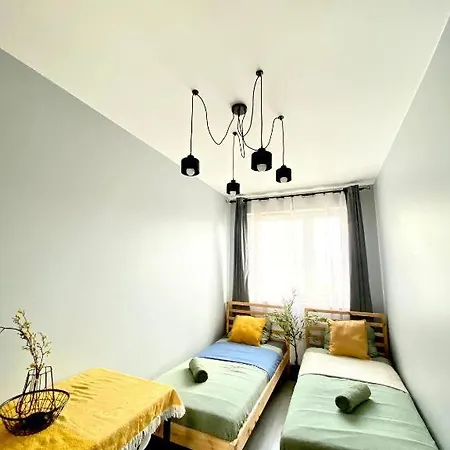 Centre Airport Boutique Designer Bath, 3-4 Days Offer, Kitchen, Balkony, Aircon Varšava