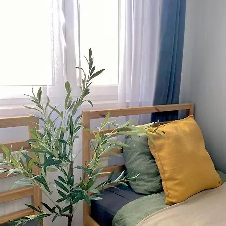 Centre Airport Boutique Designer Bath, 3-4 Days Offer, Kitchen, Balkony, Aircon Varšava