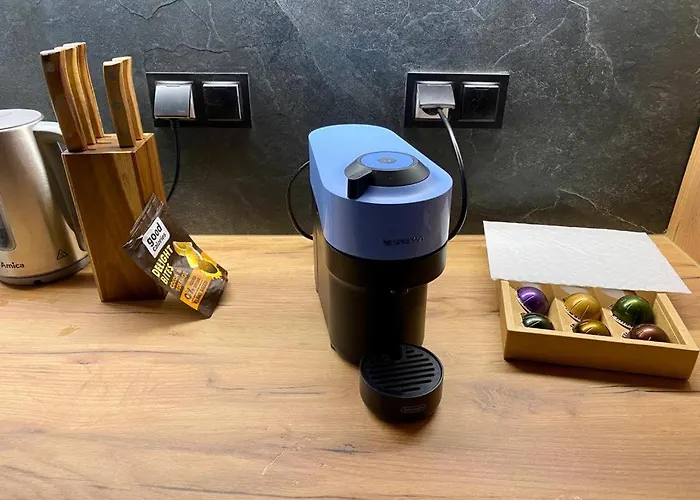 Διαμέρισμα Centre Airport Boutique Designer Bath, 3-4 Days Offer, Kitchen, Balkony, Aircon