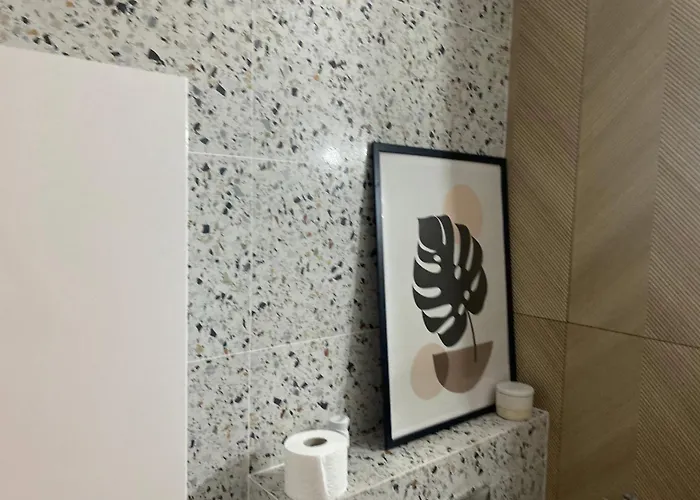 Centre Airport Boutique Designer Bath, 3-4 Days Offer, Kitchen, Balkony, Aircon * Warszawa