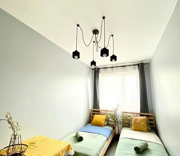 Centre Airport Boutique Designer Bath, 3-4 Days Offer, Kitchen, Balkony, Aircon Warszawa