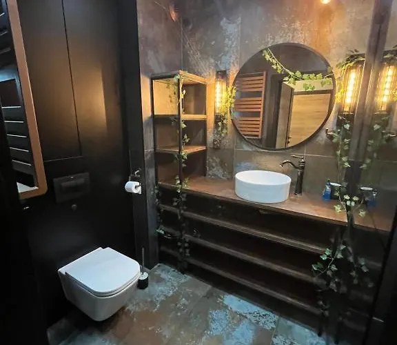 Centre Airport Boutique Designer Bath, 3-4 Days Offer, Kitchen, Balkony, Aircon Lejlighed Warszawa